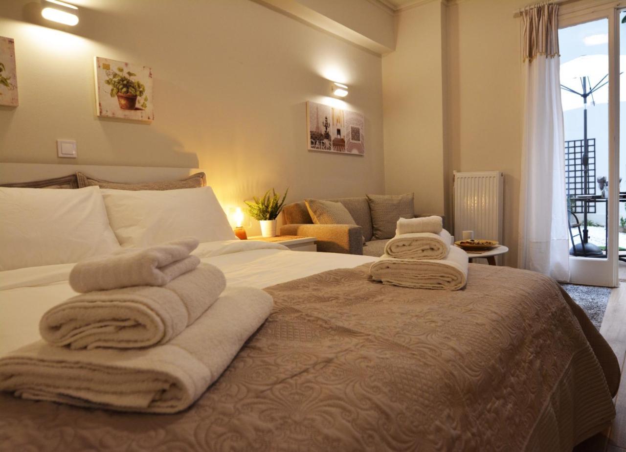 Apartment Posh With Garden In Kolonaki